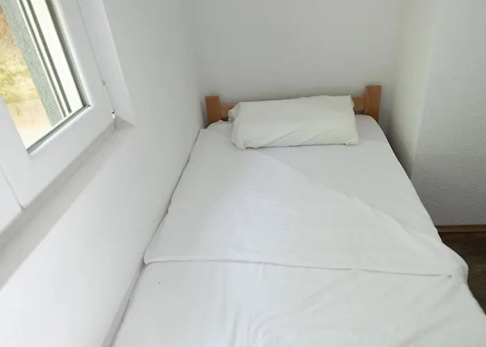 Willa Dimitrijevic Lisine *