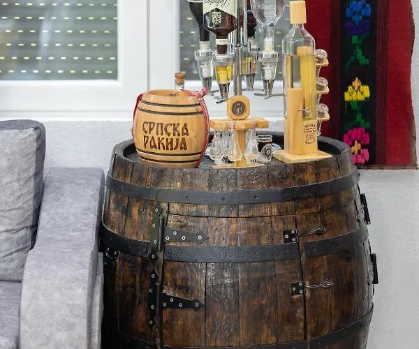 Dimitrijevic Lisine Willa *