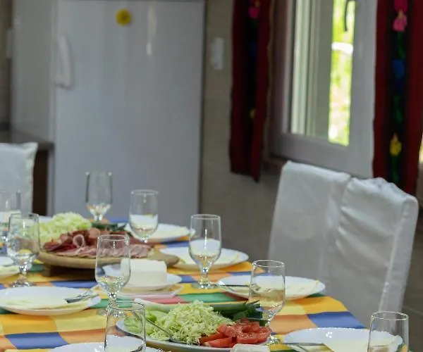 Dimitrijevic Lisine Willa *